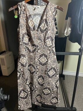 croft & barrow Sleeveless V-Neck Printed Midi Dress - Black & Cream